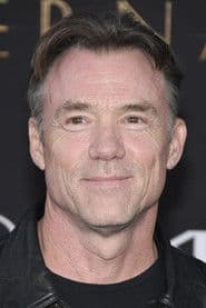 Terry Notary as On-Set Groot / Cull Obsidian