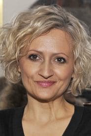 Beata Deskur as Rebecca Tannenbaum