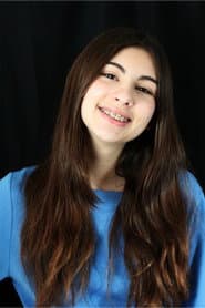 Laura Araujo as Bancária