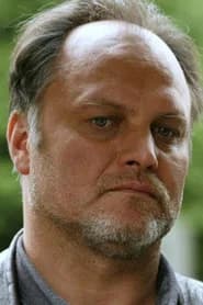 Marek Kasprzyk as Older Man
