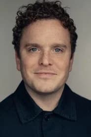 Joshua McGuire as Palace Official