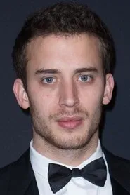 Jonas Bloquet as Maurice Theriault