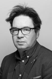 Guillaume Aretos as Receptionist (voice)