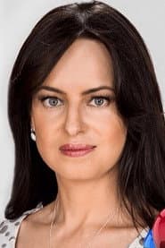 Gabriela Platas as Majo
