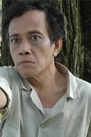 Fuad Idris as Mbah Tarmo