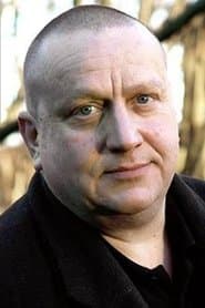 Udo Kroschwald as Schultz
