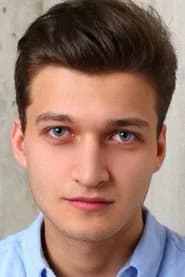 Nail Abdrakhmanov as Train Nazi
