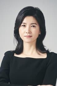 Lee Seung-yeon as Jang Min-hwan's Wife