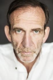 Jochen Nickel as Wilhelm Kunde