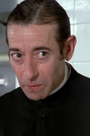 Carlos Lucas as Camarero