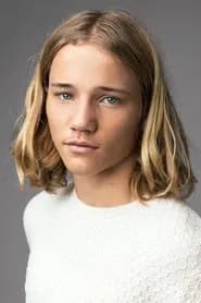 Jett Gazley as Alex Varolli