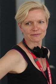 Ruth Platt as Janina