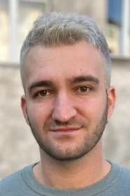 Dino Keric as Bus Driver