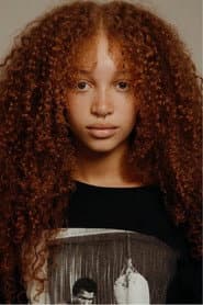 Luna Steeples as Dill