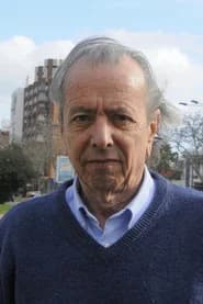 Daniel Fernández Strauch as Priest Assistant