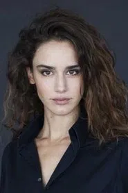 Valentina Bellè as Cecilia Manzini