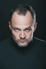 Mikhail Evlanov as Ryaba