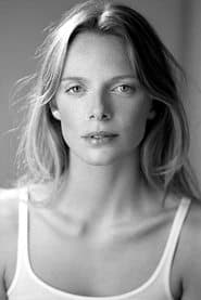 Ingrid Sophie Schram as Clacker (uncredited)