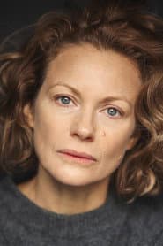 Charlotte Hunter as Libby