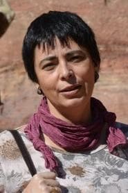 Magdalena Dandourian as Nuisa Horowitz