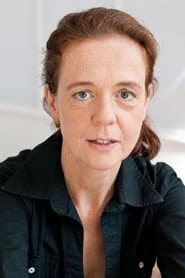 Lilian Naef as Barbel
