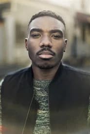 Clyde Yeguete as Rosencrantz (Hamlet)
