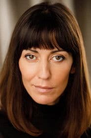 Andreea Păduraru as Auror 9