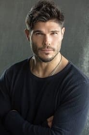 Taylor James as Atlantean Military Messenger