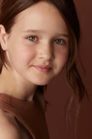 Molly Belle Wright as Cora