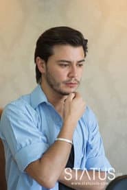Raúl Santana as Ariel