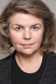 Alessandra Perotto as Peddler