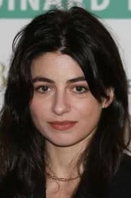 Alba Gaïa Bellugi as Elisa