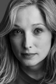 Michelle Duncan as Shelley Stern