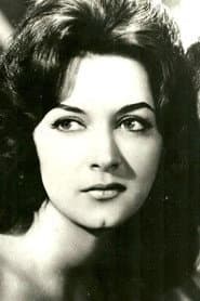 Ofelia Montesco as Beatriz