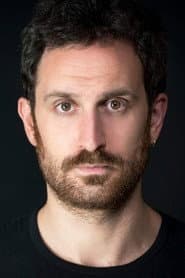 Andrea Mautone as Carabiniere Notifica Decesso