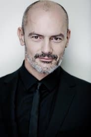 Jérôme Pradon as Louvre Conservationist