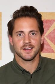 Tom Ackerley as Slytherin Student (uncredited)