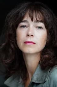 Adèle Jayle as Yvonne de Gaulle
