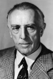 Walter Hampden as Aged Actor
