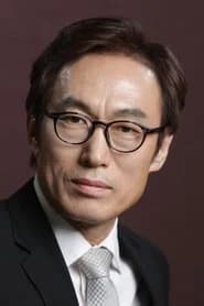 Jo Deok-jae as Investigator at So-hyun's Crime Scene