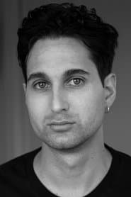 Jordan Raf as Carson