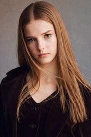 Stella Grace Fitzgerald as Gracie Wilcox