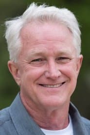 Mike Gassaway as Marcus (uncredited)