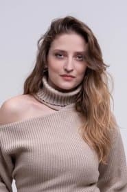 Mariann Hermányi as Servant