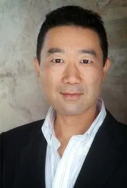 Hiroshi Watanabe as Guard