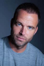 Carles Francino as Manuel