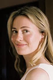 Ada Eide as Caroline