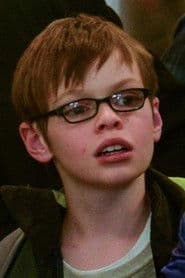 Rory Nolan as Little Boy in the hospital (uncredited)
