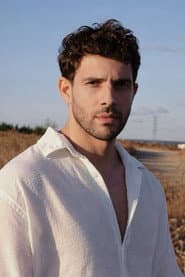 Tugay Erdoğan as Kaan