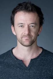 Vicenç Miralles as Rodrigo